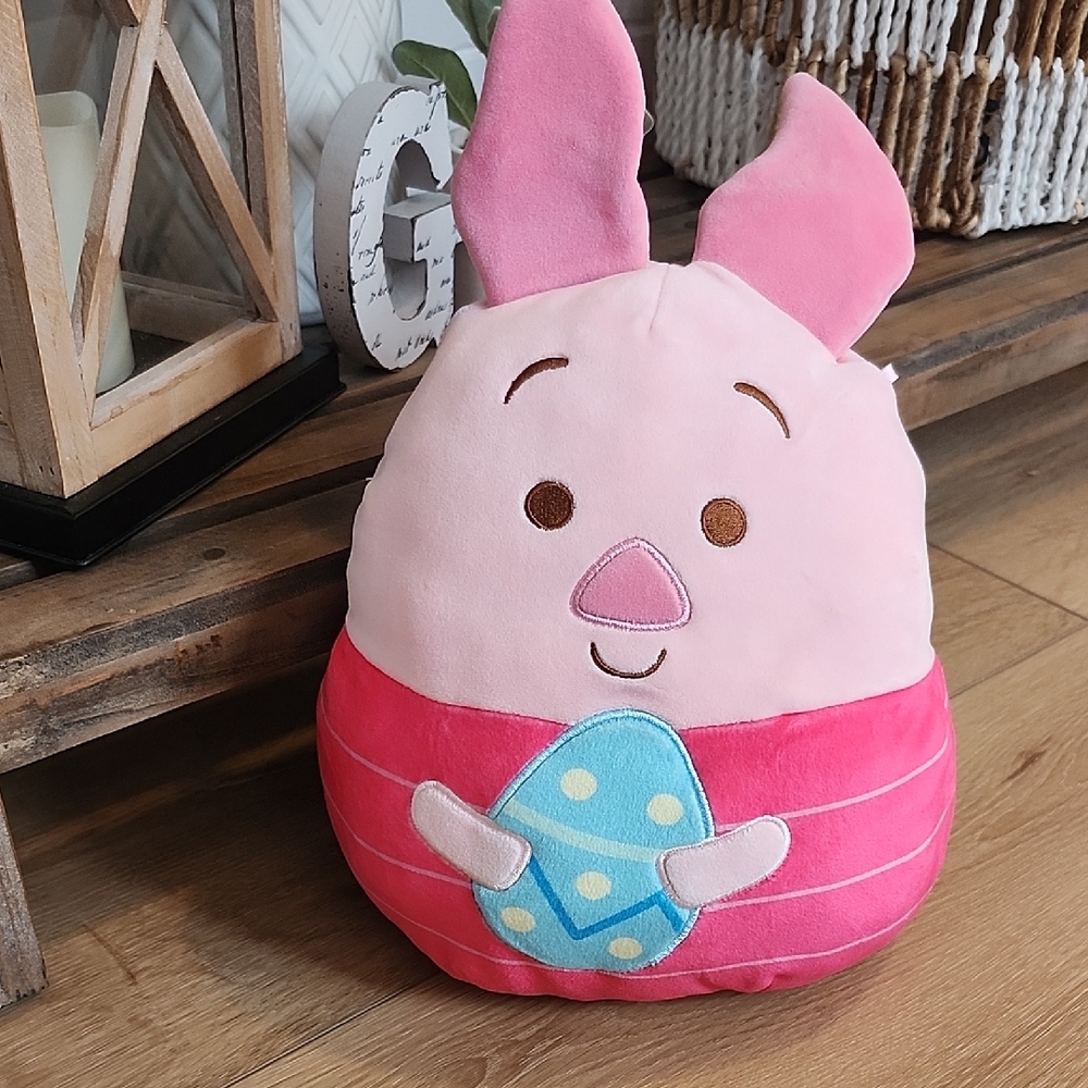 Squishmallow Piglet
